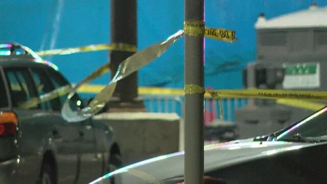 Shooting at Rogue Valley Mall 3.jpg